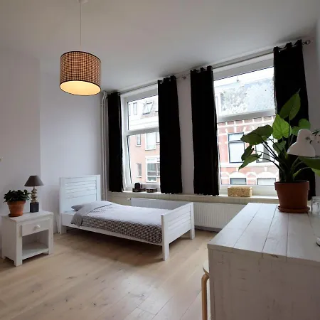 Mansion In The Heart Of The Hague * Haga