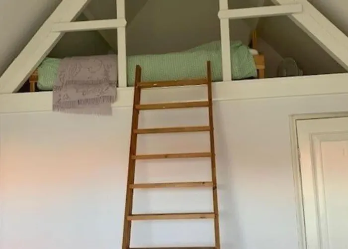 Mansion In The Heart Of The Hague