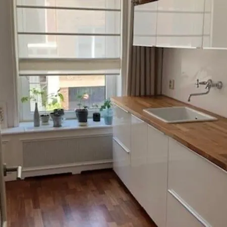 Mansion In The Heart Of The Hague * Гаага