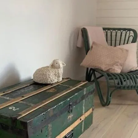 Quietly Located Mansion Near The Centre Of 海牙