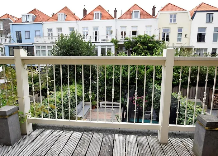 Сasa de vacaciones Mansion In The Heart Of The Hague La Haya