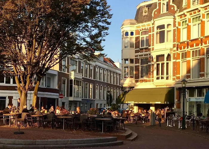 Mansion In The Heart Of The Hague Den Haag