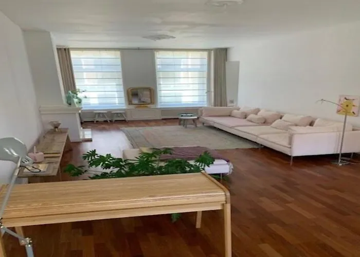 Сasa de vacaciones Mansion In The Heart Of