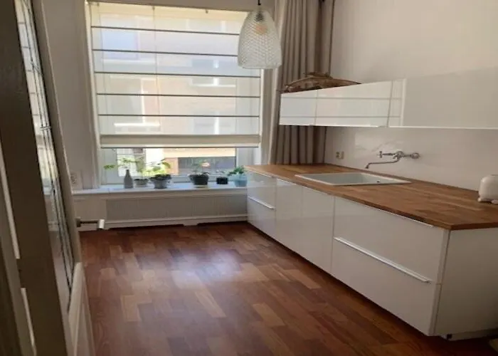 Mansion In The Heart Of *