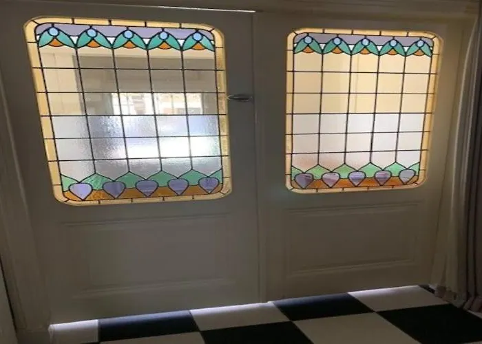 Mansion In The Heart Of La Haya