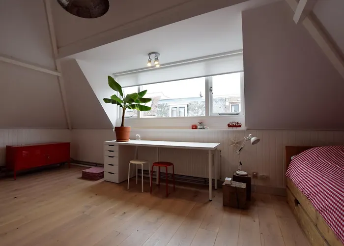 Hébergement de vacances Mansion In The Heart Of *